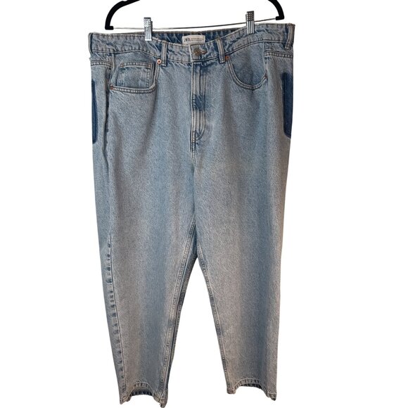 ZARA Womens Size 12/14 Light Blue Relaxed Fit Jeans 100% Cotton - Picture 7 of 15